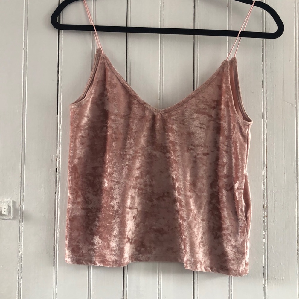 SMALL | H&M DIVIDED velvet tank 🌸